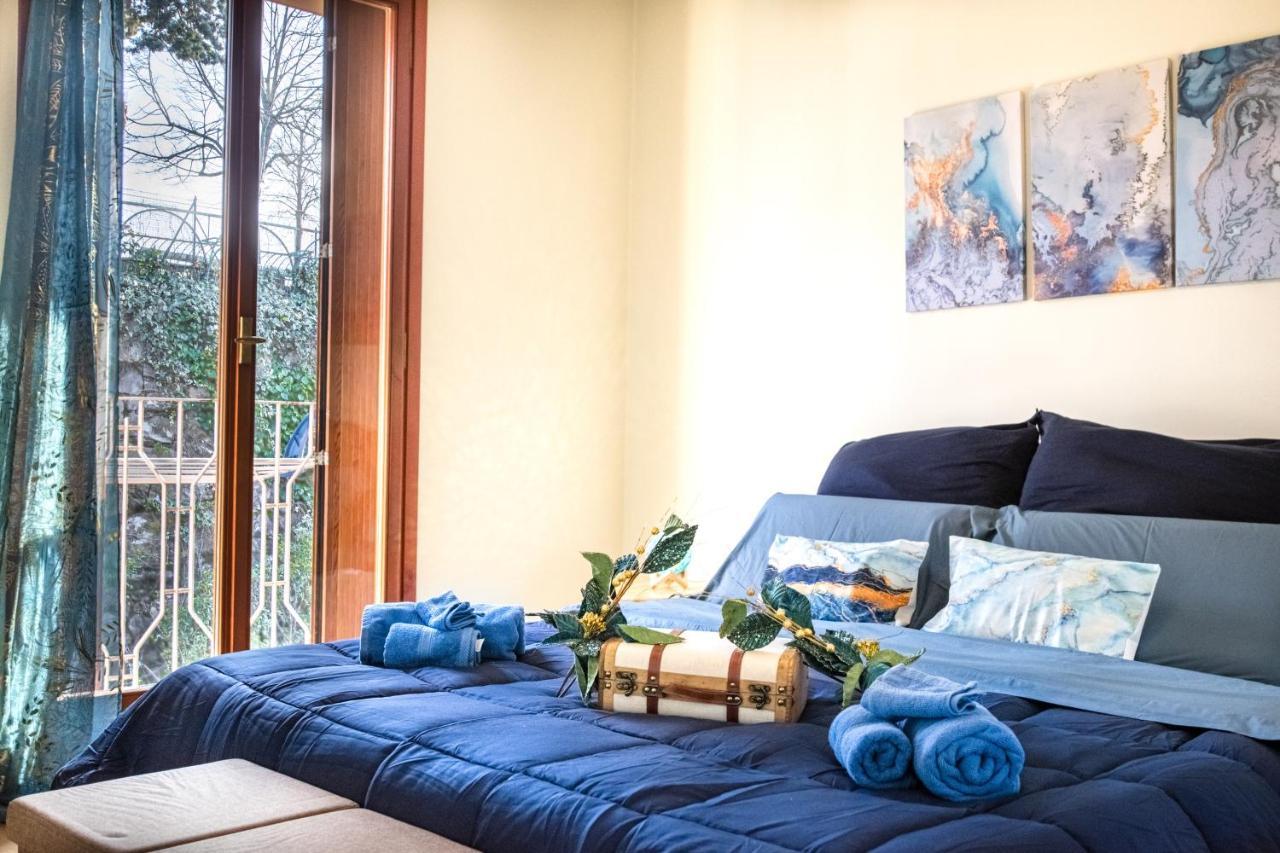 Pura Vida Apartment, Facing Lake Garda Manerba del Garda Exterior foto